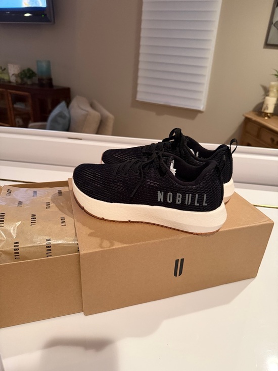 NOBULL Shoes - NIB NOBULL Drive Knit 2 Black Size 8